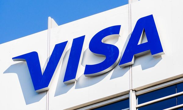 Visa запускает дебетовую карту с кешбэком 1% в крипте